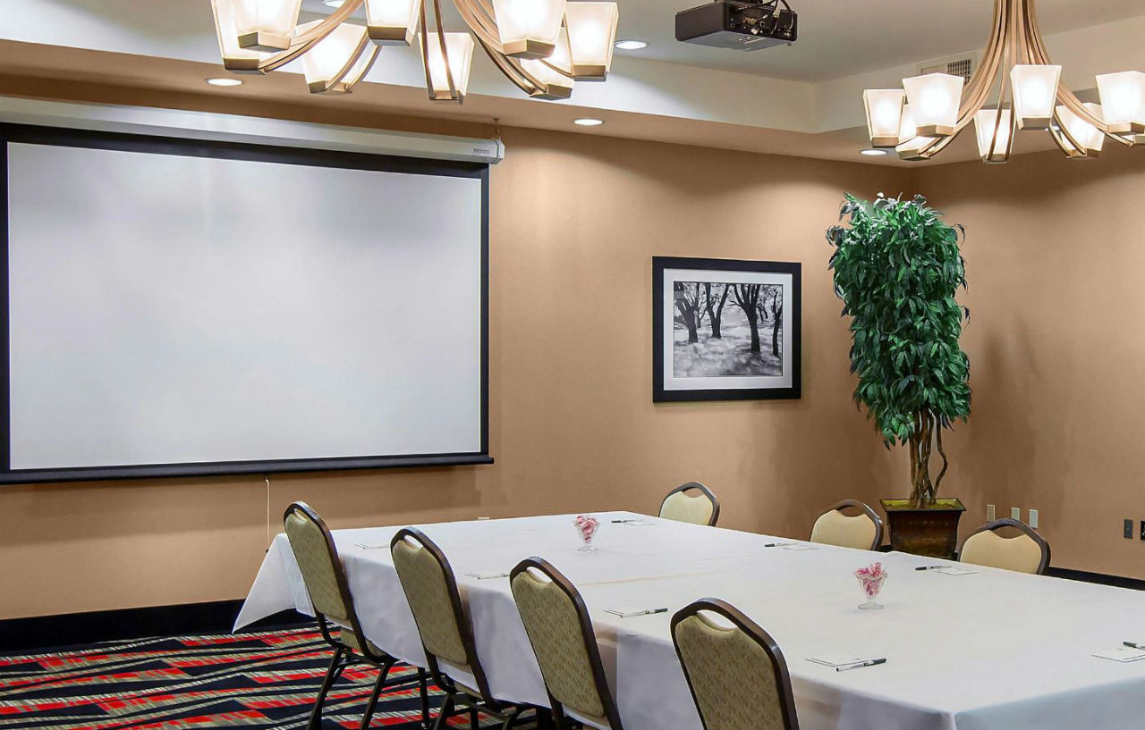 Holiday Inn Oklahoma City Airport By Ihg Eksteriør bilde